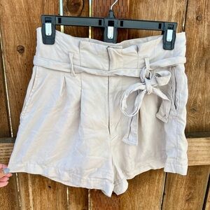 Abercrombie & Fitch Beige Linen Tie-Waist Shorts